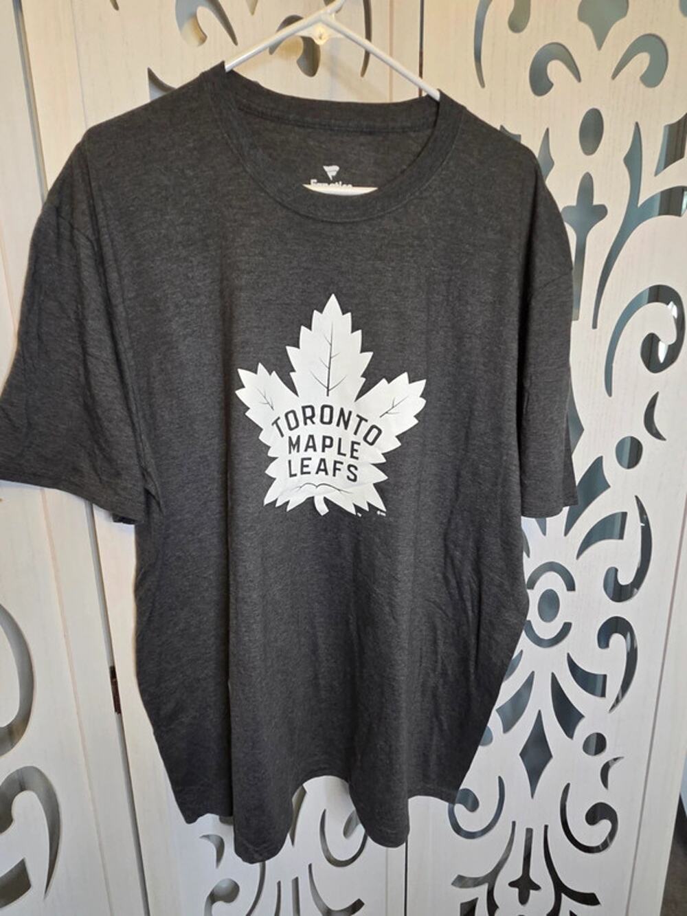 Toronto Maple Leafs T Shirt 2XL Fanatics NHL Hockey Logo Gray Graphic Tee